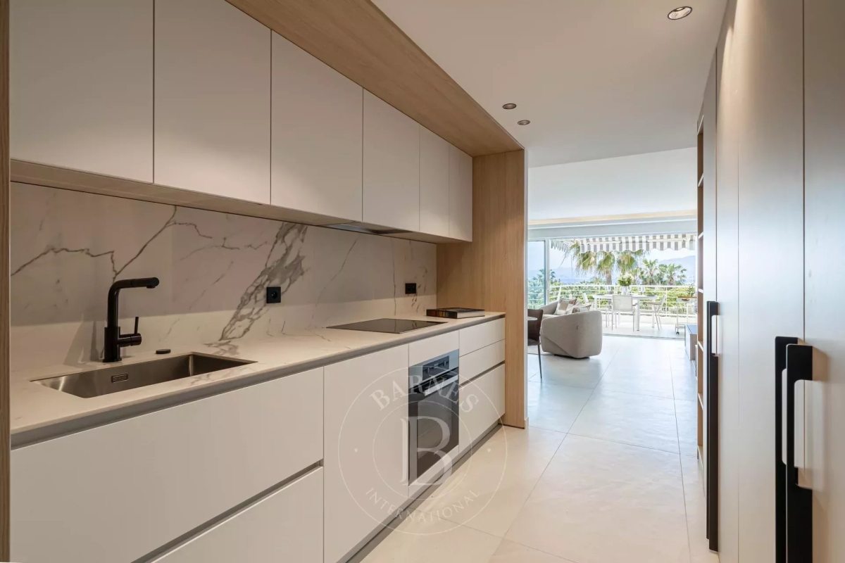 Luxury Apartment for sale in Cannes, 2 495 000 €, Photo 5