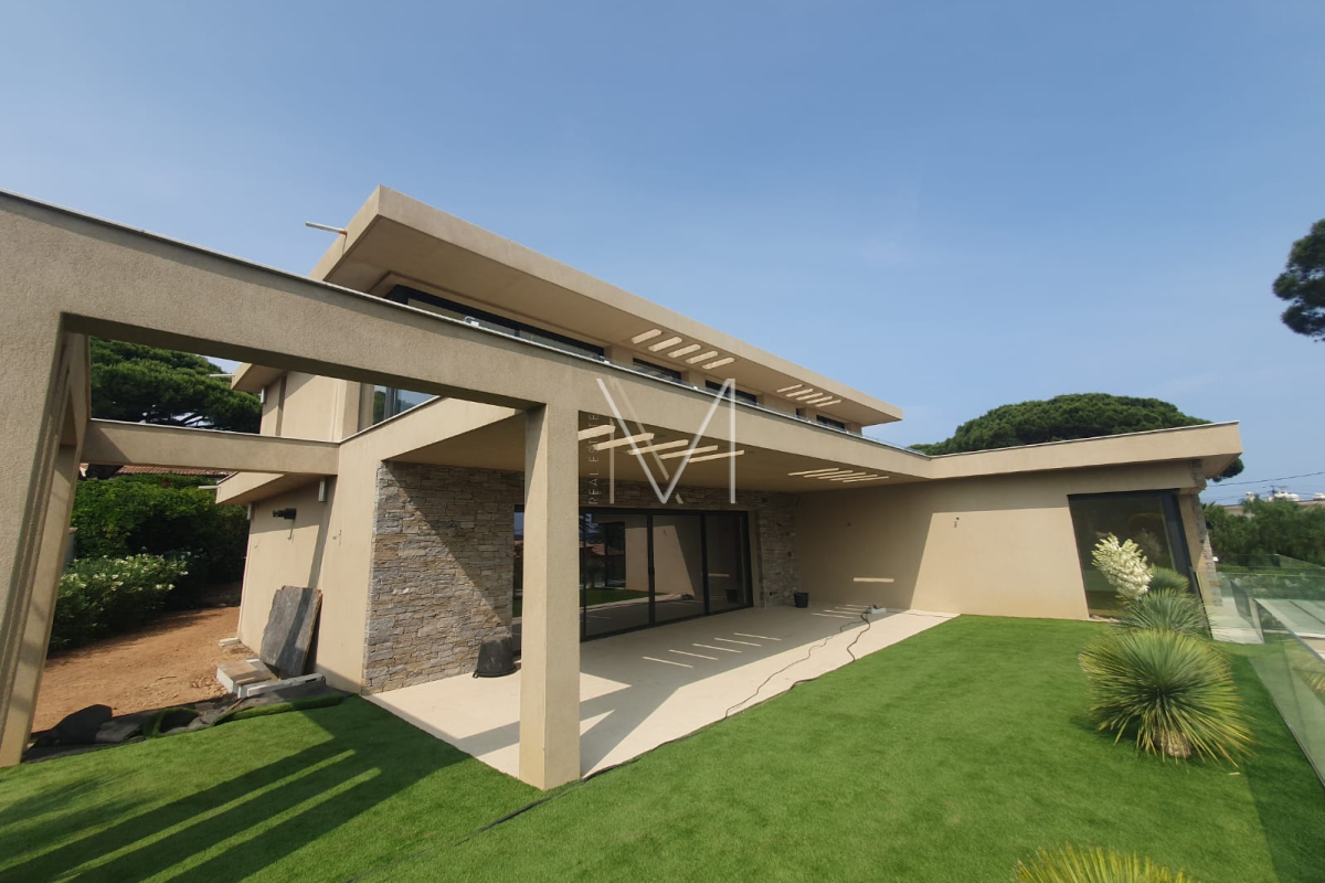 Maison de luxe à vendre à Sainte-Maxime, 4 800 000 €, Photo 1