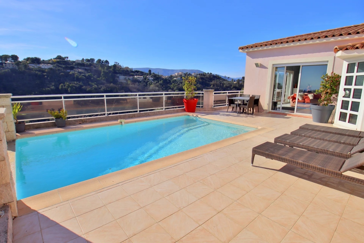 Luxury House for sale in Nice, 945 000 €, Photo 1