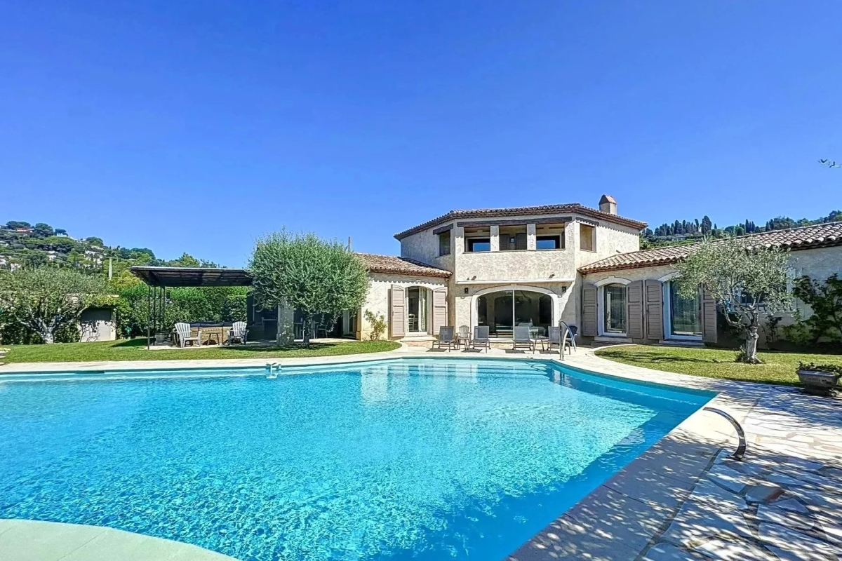 Luxury House for rental in Mougins, 7 900 €, Photo 1