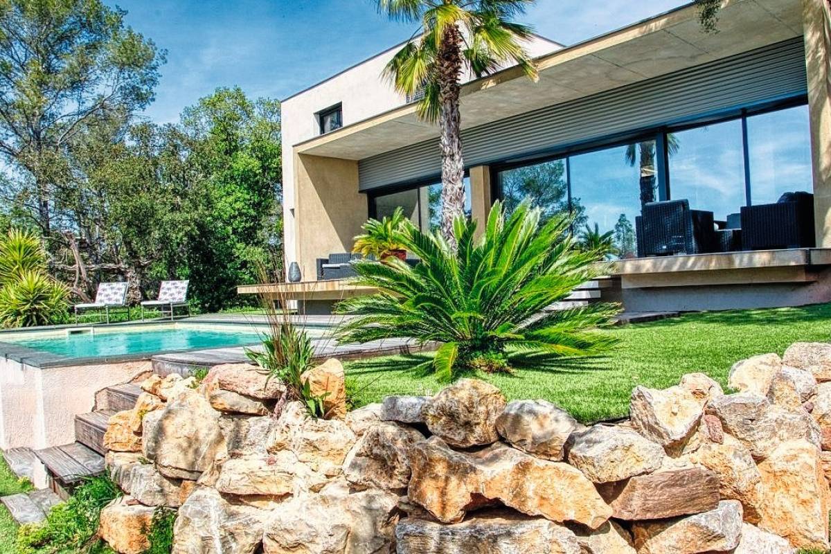 House, luxury and prestige, for sale Fréjus 5 main rooms 150m² 2828665