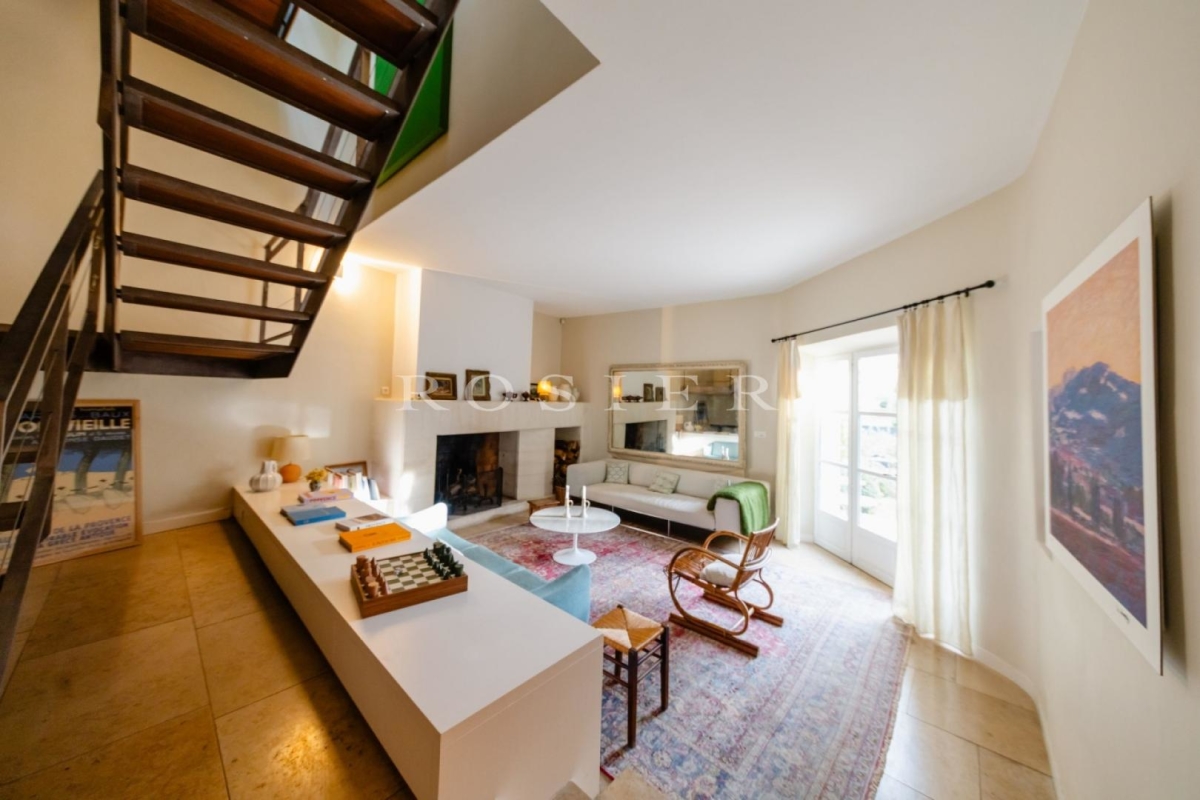 Luxury House for sale in Gordes, 1 850 000 €, Photo 5