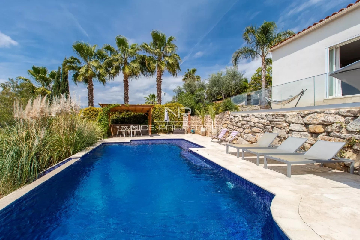 Luxury House for sale in Nice, 1 550 000 €, Photo 1