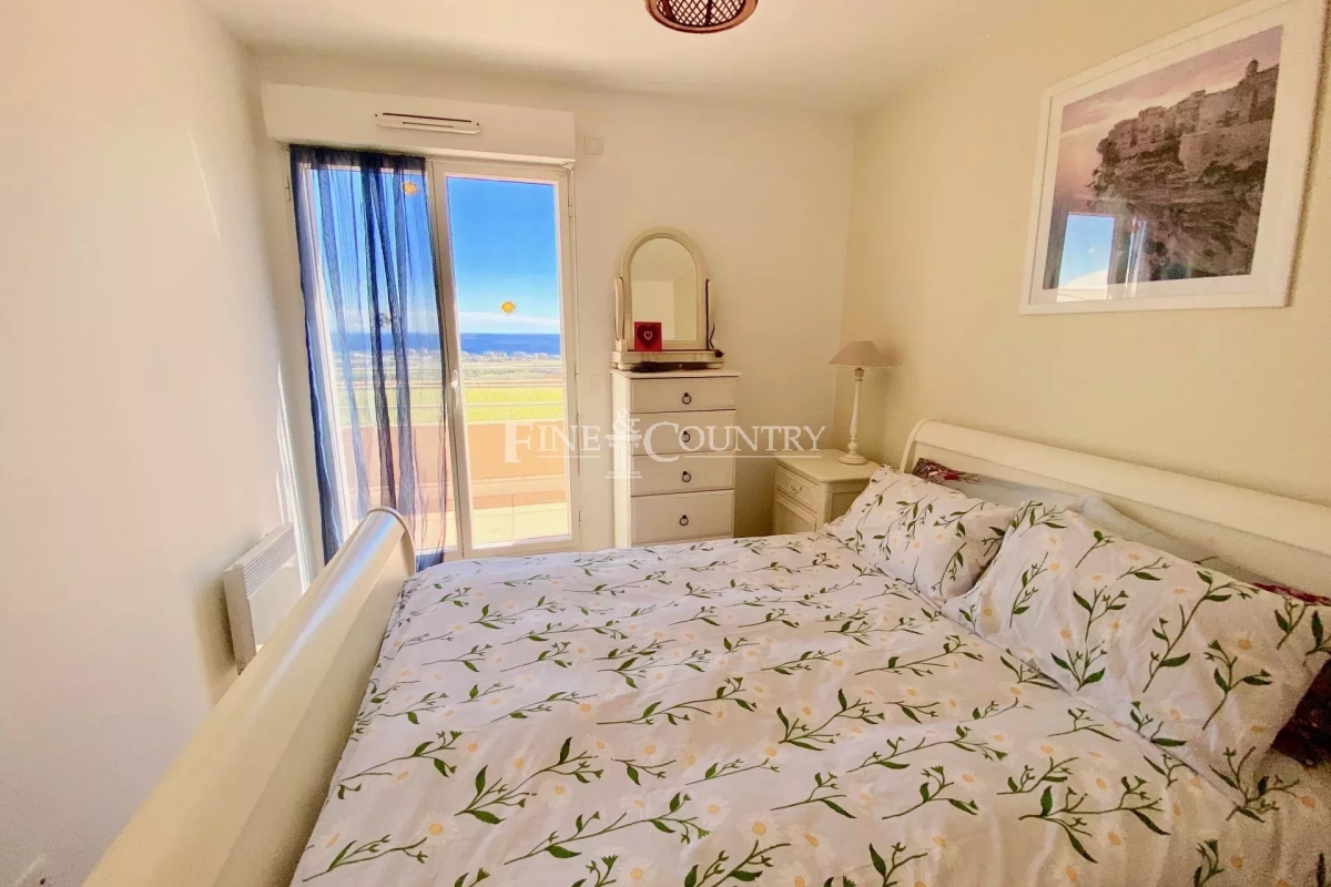 Luxury Apartment for sale in Mandelieu-la-Napoule, 429 000 €, Photo 7