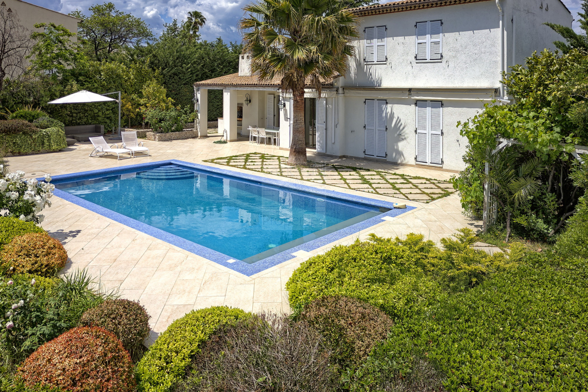 Luxury House for sale in Villeneuve-Loubet, 2 950 000 €, Photo 2