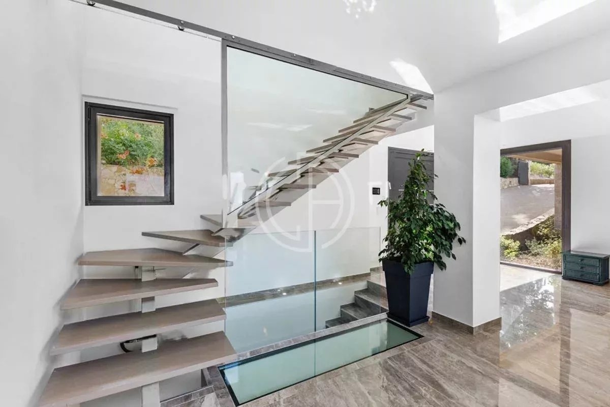 Maison de luxe à vendre à Cannes, 2 920 000 €, Photo 7