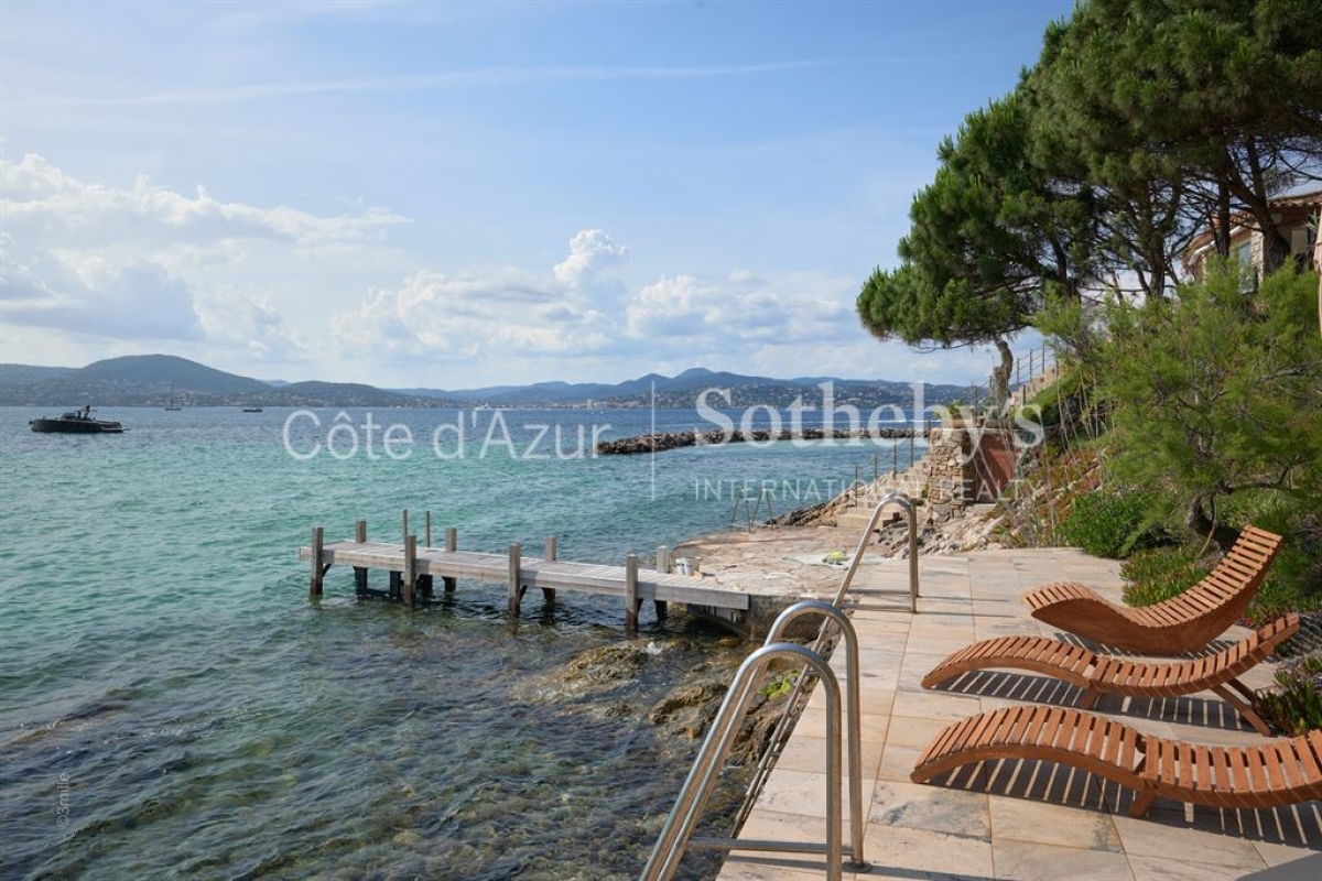 Maison de luxe à vendre à Saint-Tropez, 27 000 000 €, Photo 2