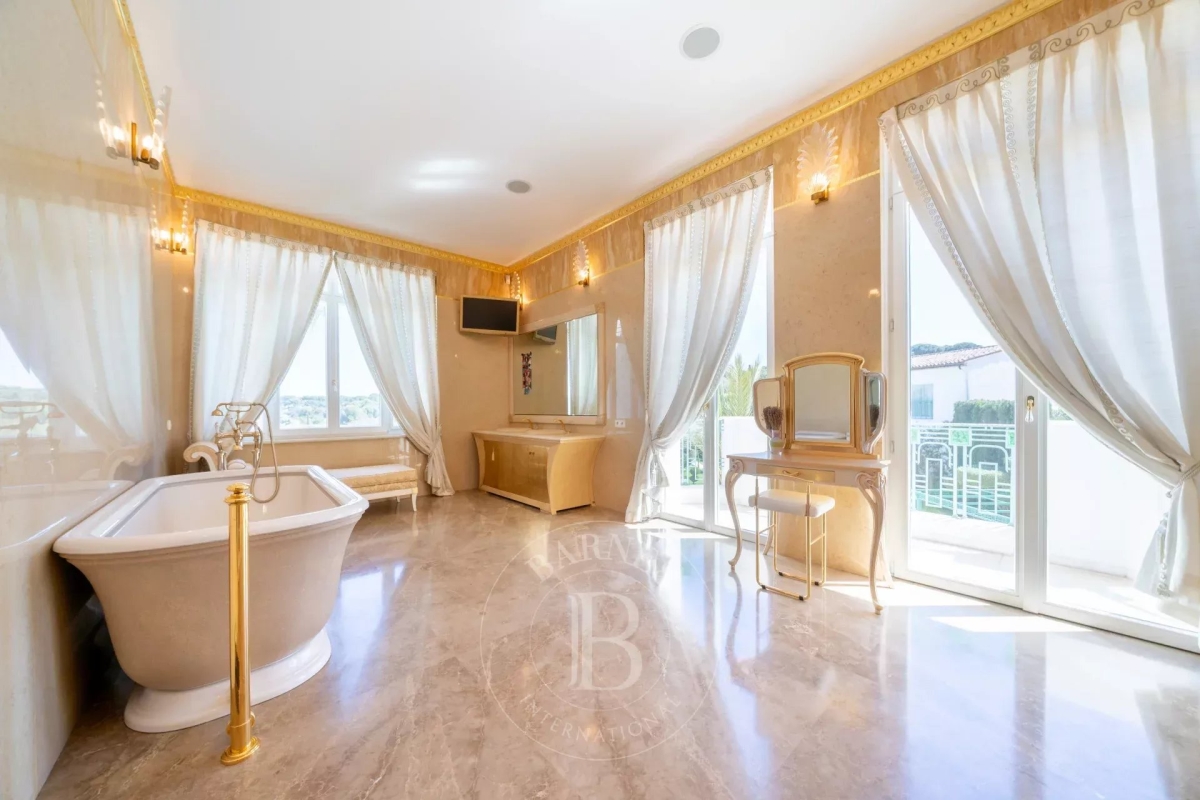 Maison de luxe à vendre à Cap d'Antibes, 45 000 000 €, Photo 7