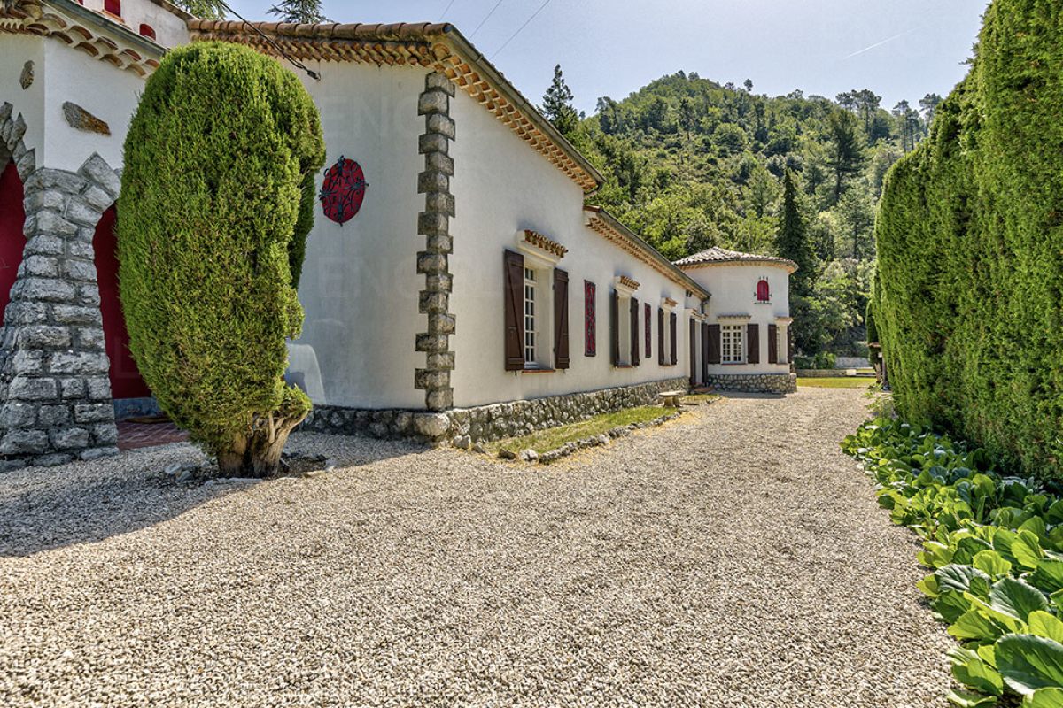 Maison de luxe à vendre à Touët-de-l'Escarène, 990 000 €, Photo 3