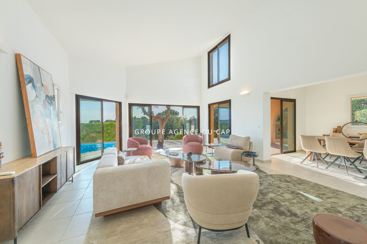 Luxury House for sale in Saint-Raphaël, 1 190 000 €, Photo 2