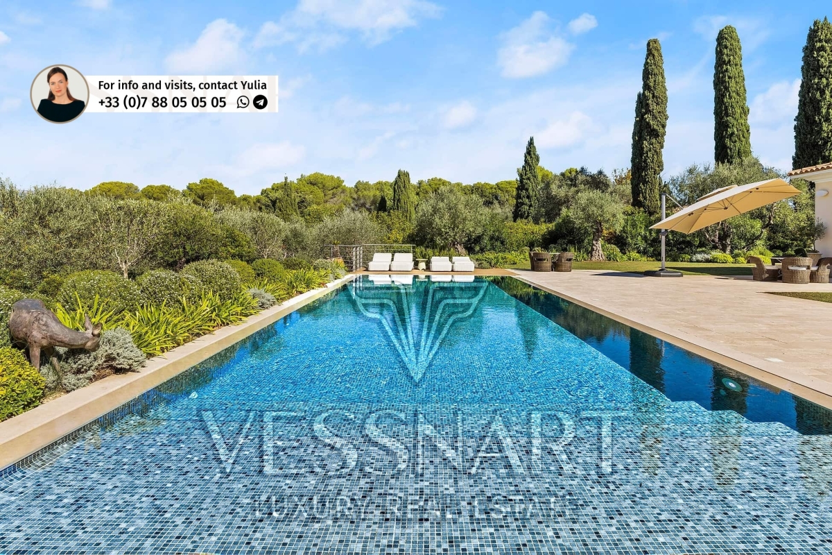 Luxury House for sale in Mougins, 5 900 000 €, Photo 2