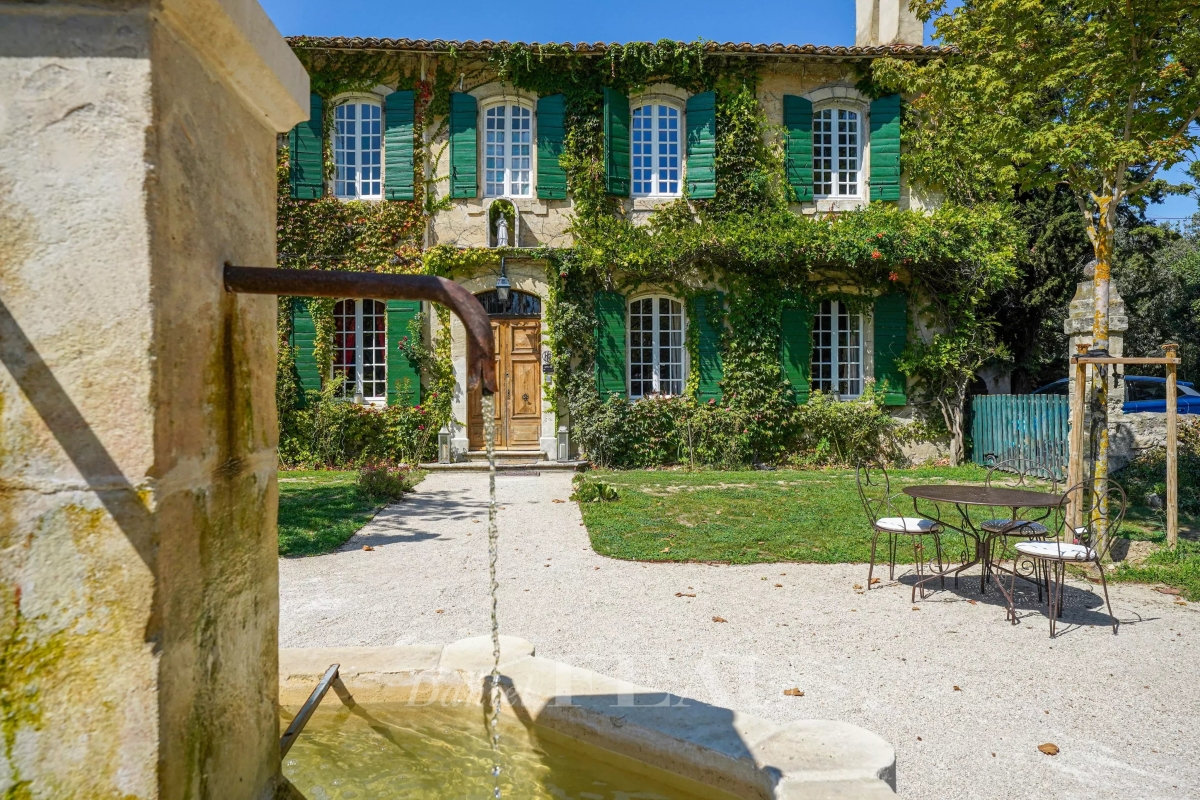 Maison de luxe à vendre à Avignon, 2 495 000 €, Photo 2