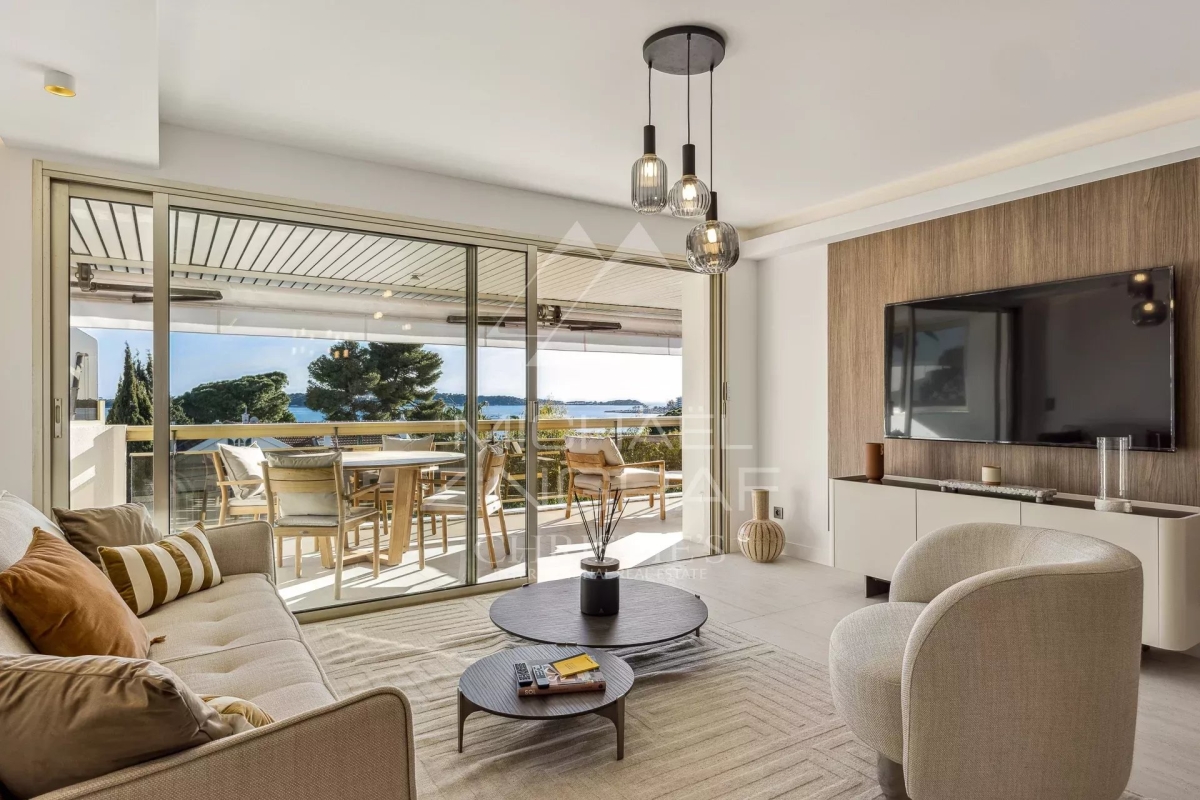 Appartement de luxe à vendre à Cannes, 1 850 000 €, Photo 1