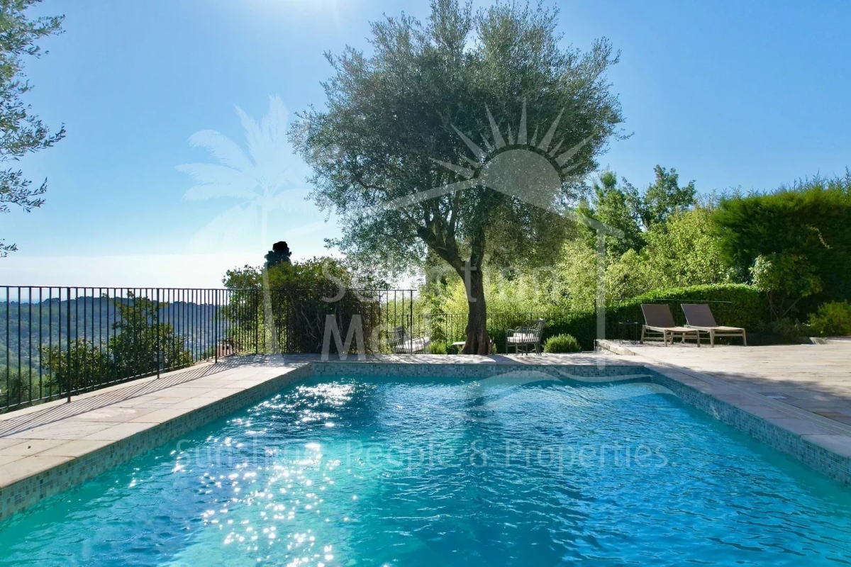Luxury House for sale in Châteauneuf-Grasse, 995 000 €, Photo 3