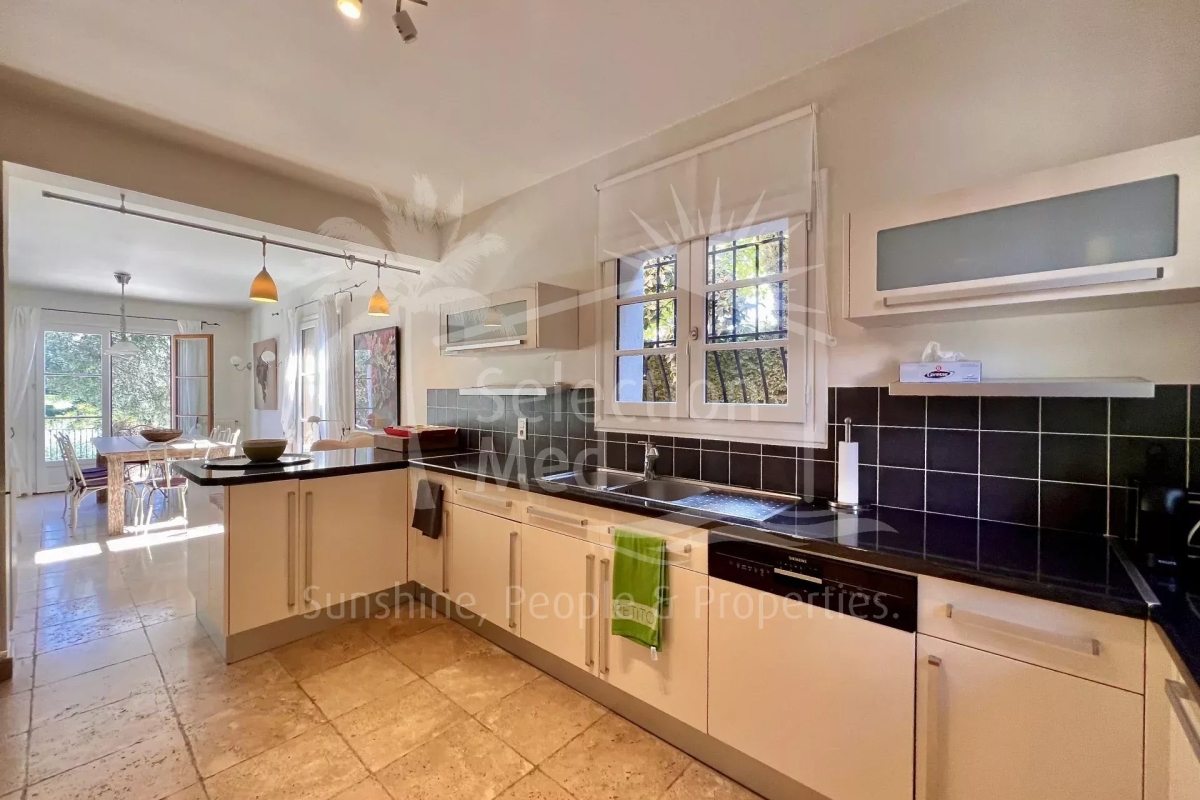 Luxury House for sale in Châteauneuf-Grasse, 995 000 €, Photo 5