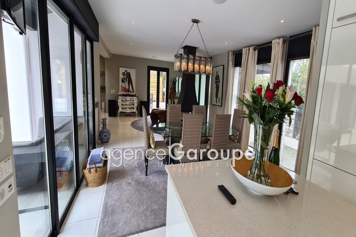 Luxury House for sale in Cap d'Antibes, 4 700 000 €, Photo 5