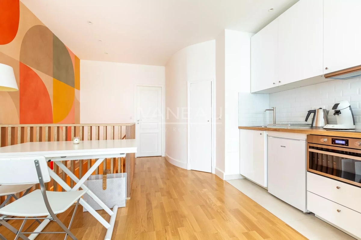 Luxury Apartment for sale in Paris 16Ème, 950 000 €, Photo 4