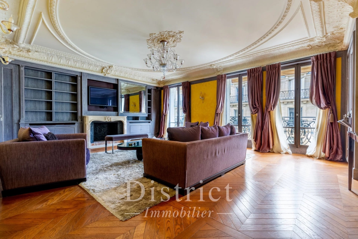 Luxury Apartment for sale in Paris 8Ème, 1 925 000 €, Photo 1