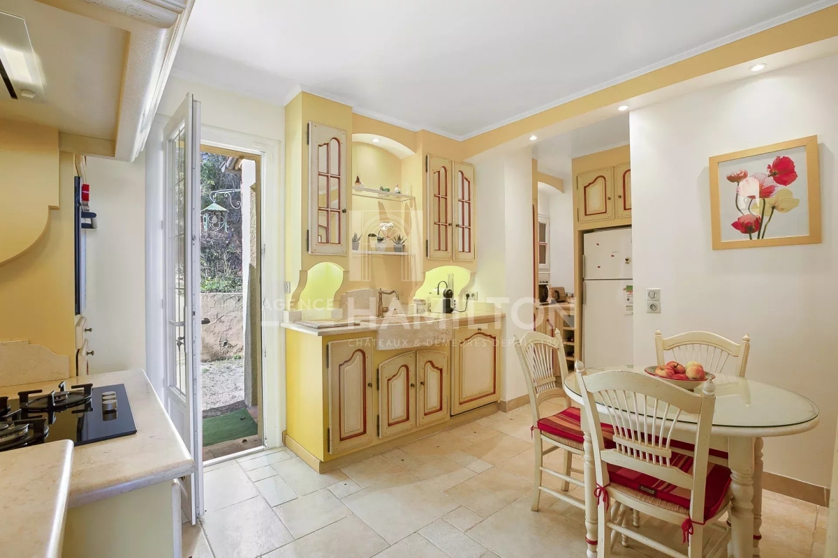 Maison de luxe à vendre à Le Rouret, 1 190 000 €, Photo 6