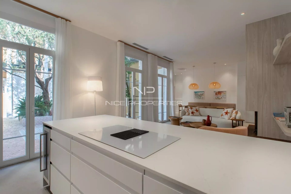 Luxury House for sale in Cannes, 1 950 000 €, Photo 4