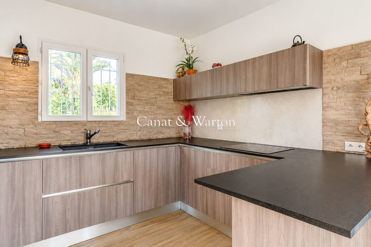 Maison de luxe à vendre à Saint-Raphaël, 1 350 000 €, Photo 4
