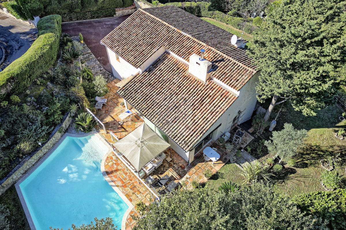 Luxury House for sale in Mougins, 1 375 000 €, Photo 1