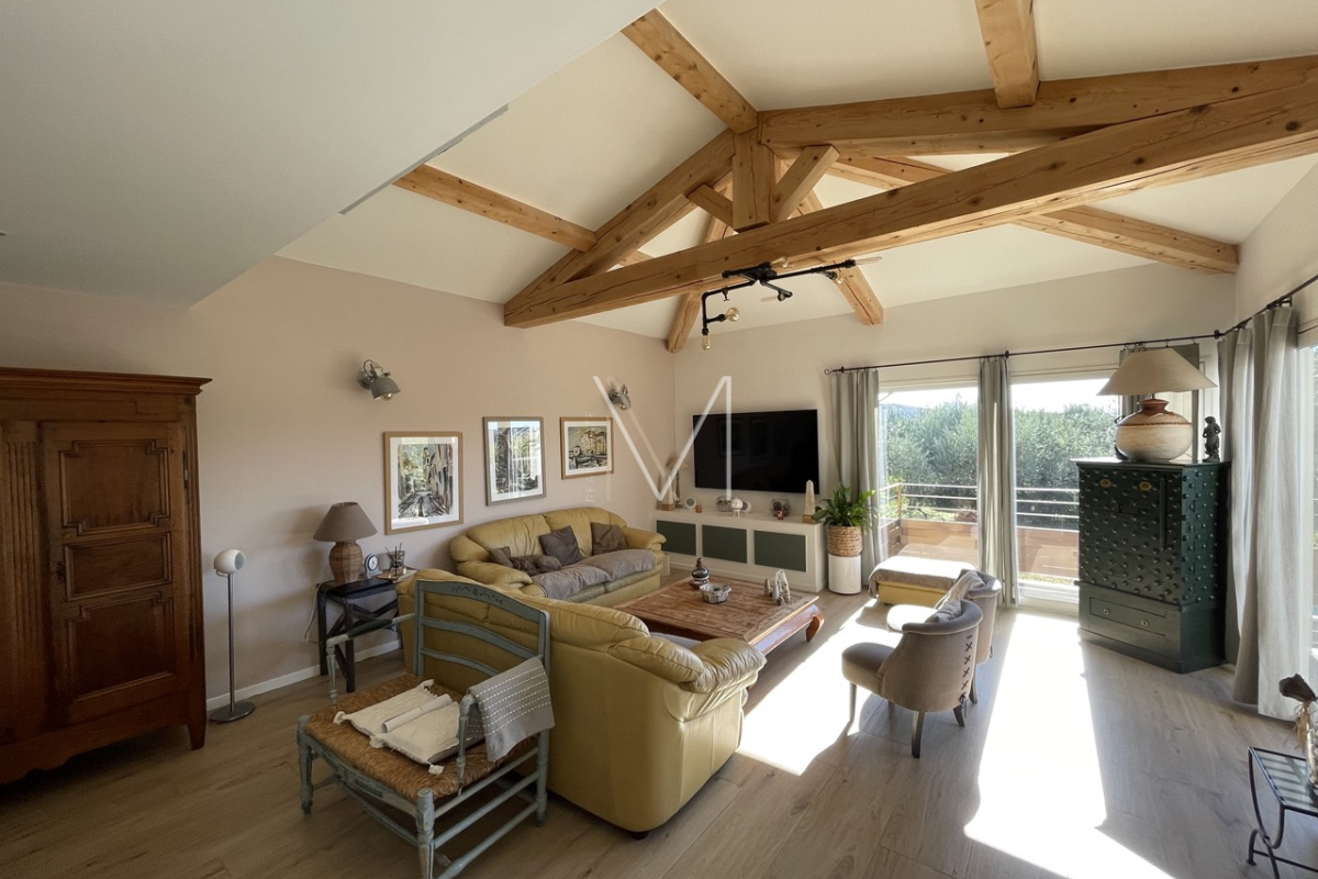 Maison de luxe à vendre à La Garde-Freinet, 1 680 000 €, Photo 2