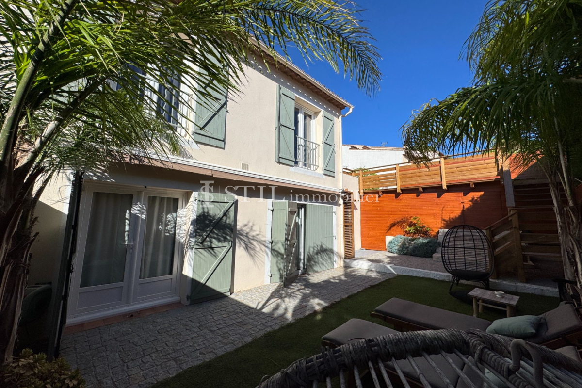 Luxury House for sale in Sainte-Maxime, 832 000 €, Photo 2