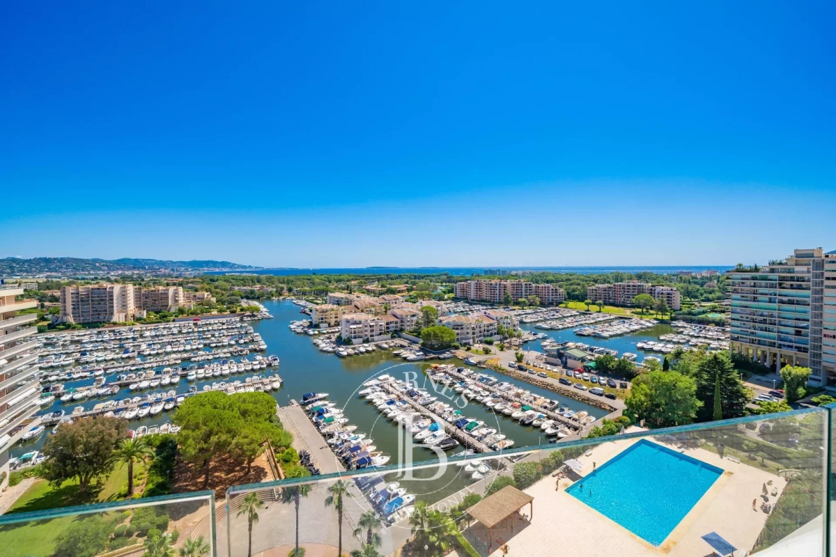 Luxury Apartment for sale in Mandelieu-la-Napoule, 2 790 000 €, Photo 5