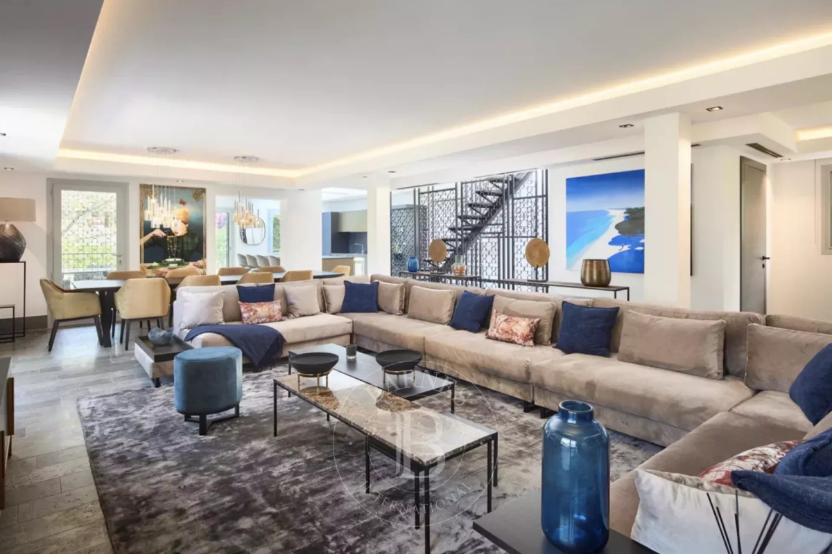 Maison de luxe à vendre à Cap d'Antibes, 3 990 000 €, Photo 2