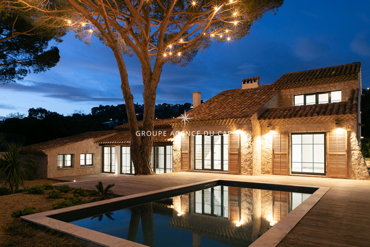 Maison de luxe à vendre à Les Issambres, 2 185 000 €, Photo 3