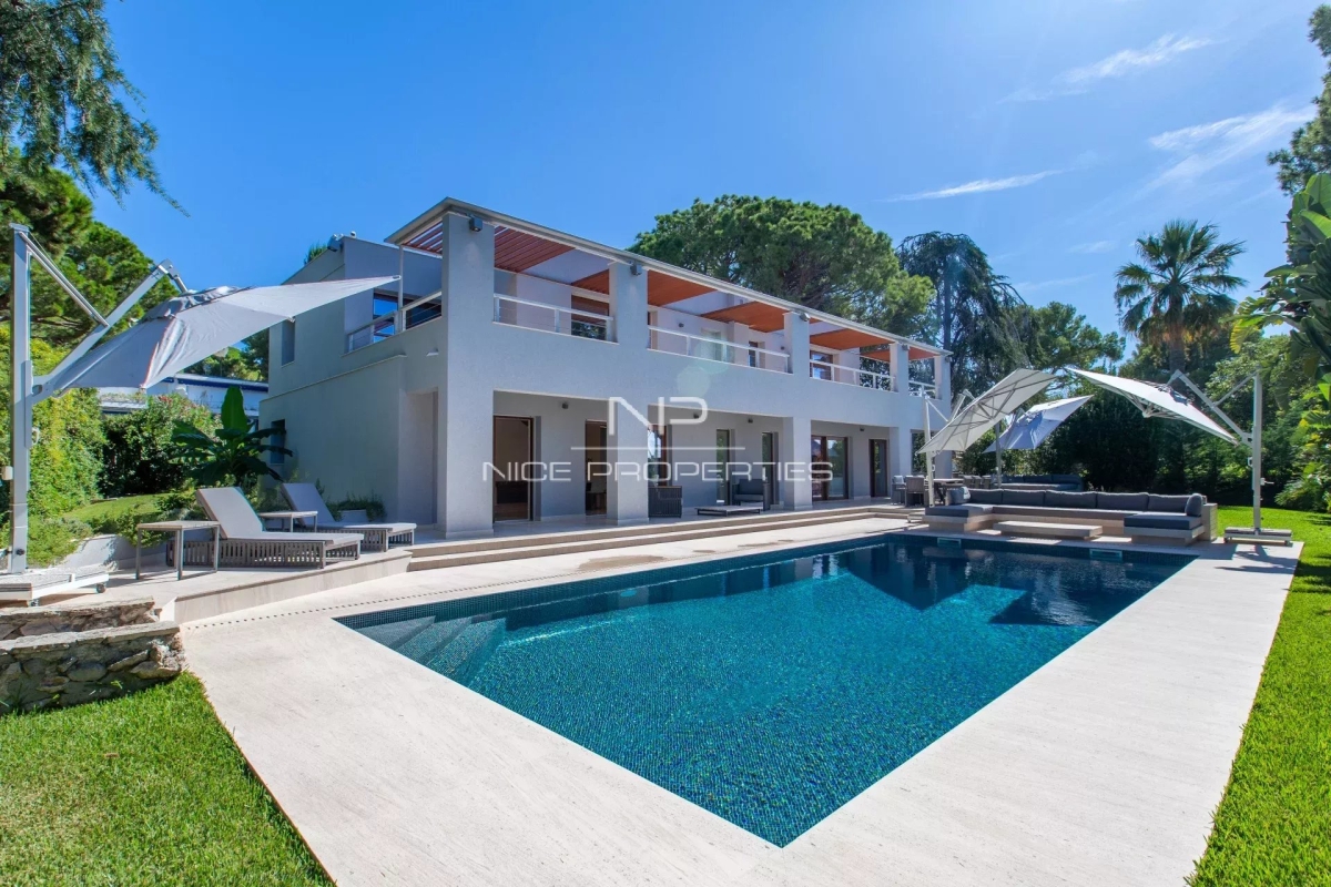 Maison de luxe à vendre à Saint-Jean-Cap-Ferrat, 15 750 000 €, Photo 1