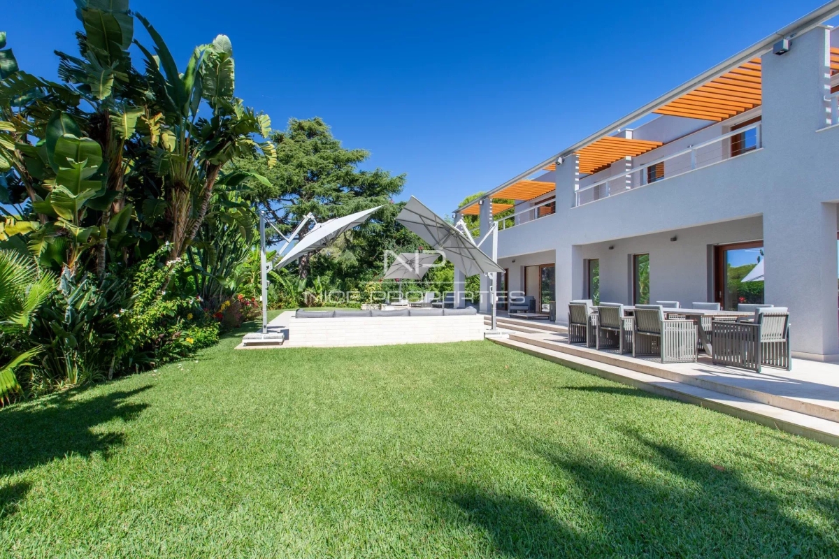 Maison de luxe à vendre à Saint-Jean-Cap-Ferrat, 15 750 000 €, Photo 3