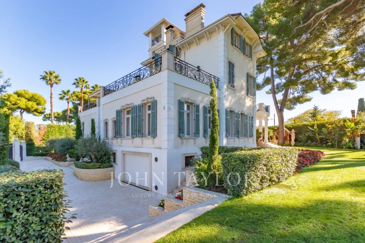 Luxury House for sale in Cap d'Antibes, 19 000 000 €, Photo 2