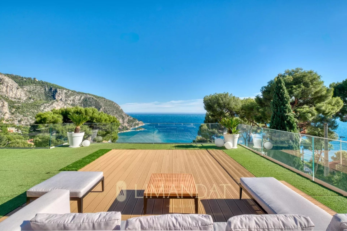 Maison de luxe à louer à Èze, 14 100 €, Photo 1