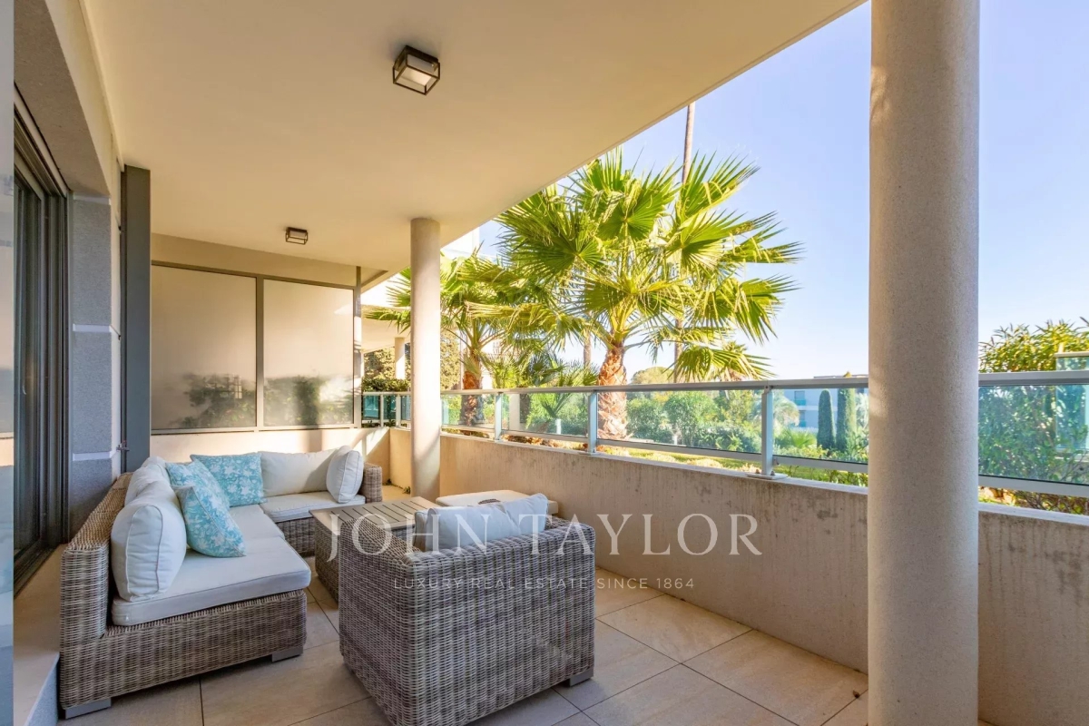 Appartement de luxe à vendre à Cap d'Antibes, 1 065 000 €, Photo 2