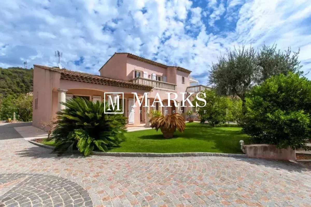 Maison de luxe à vendre à Villefranche-sur-Mer, 2 900 000 €, Photo 1