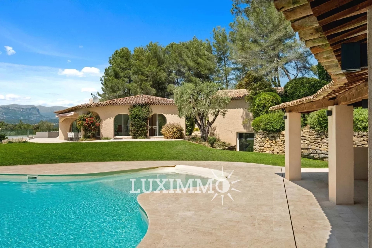 Luxury House for sale in Mougins, 3 790 000 €, Photo 1
