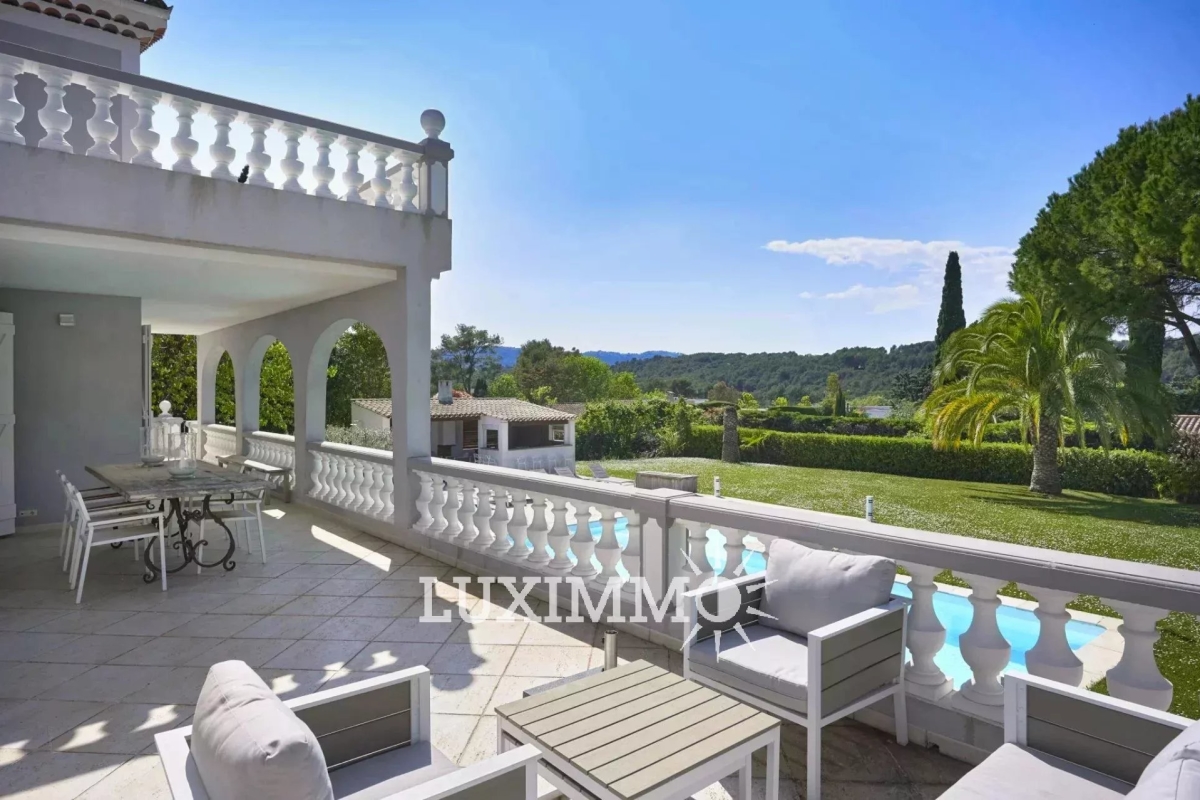 Maison de luxe à vendre à Mougins, 1 790 000 €, Photo 2