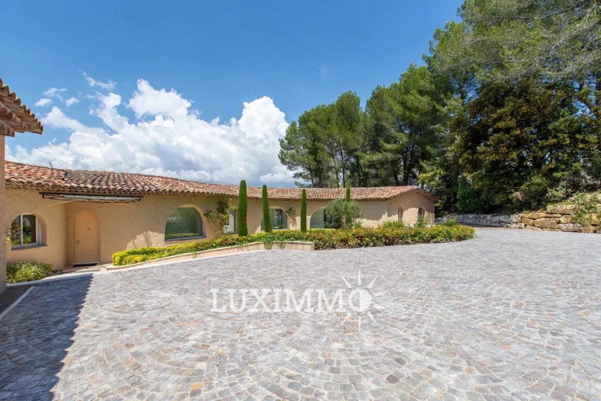 Luxury House for sale in Mougins, 3 790 000 €, Photo 4