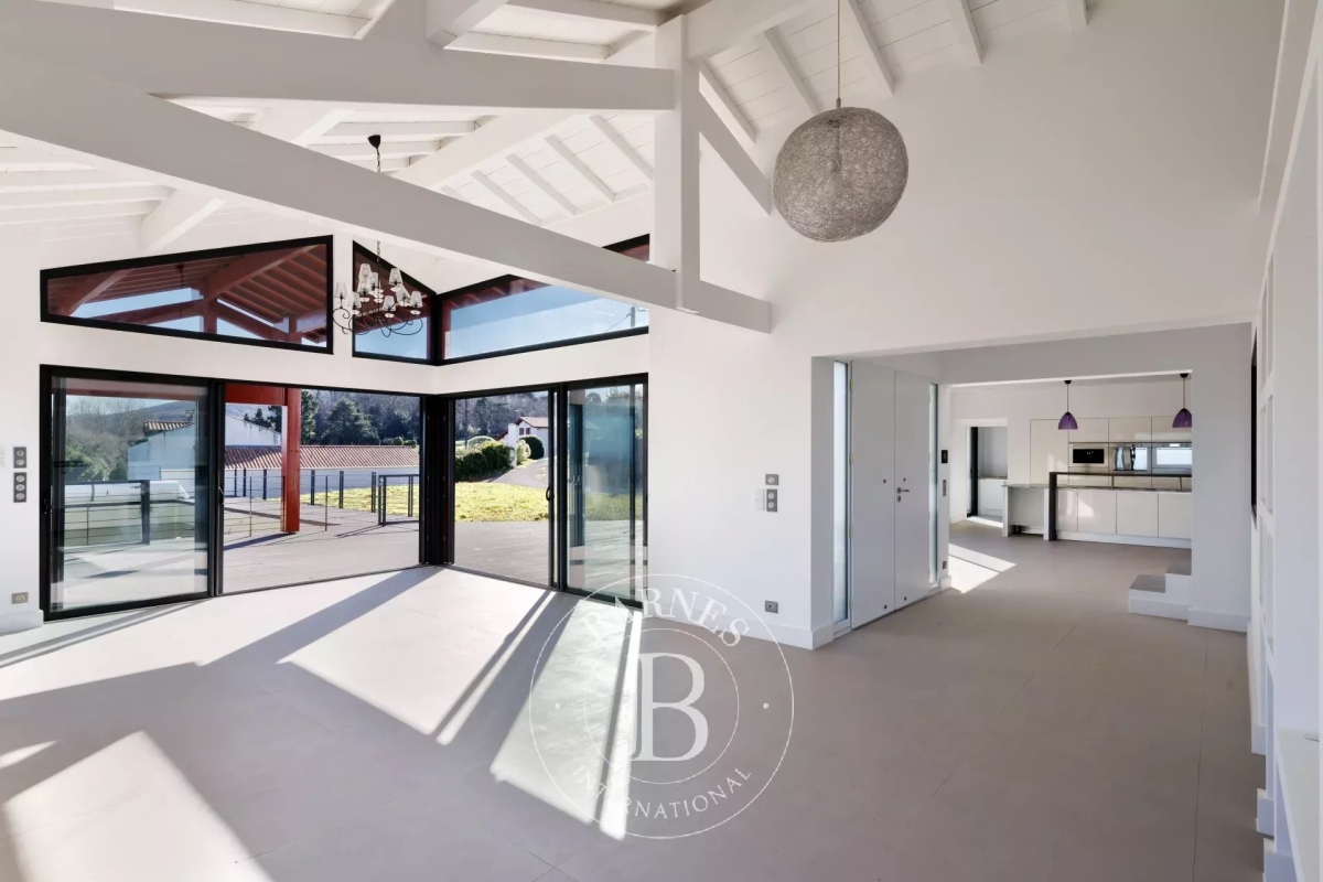 Maison de luxe à vendre à Urrugne, 1 575 000 €, Photo 6