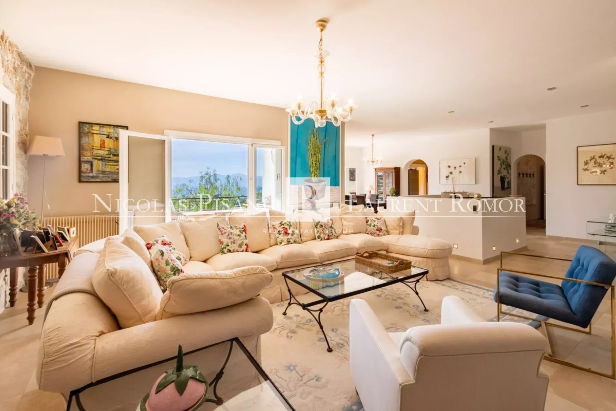 Luxury House for sale in Nice, 1 650 000 €, Photo 1