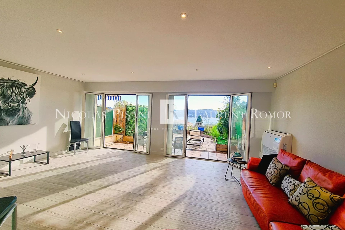 Luxury Apartment for sale in Villefranche-sur-Mer, 650 000 €, Photo 3