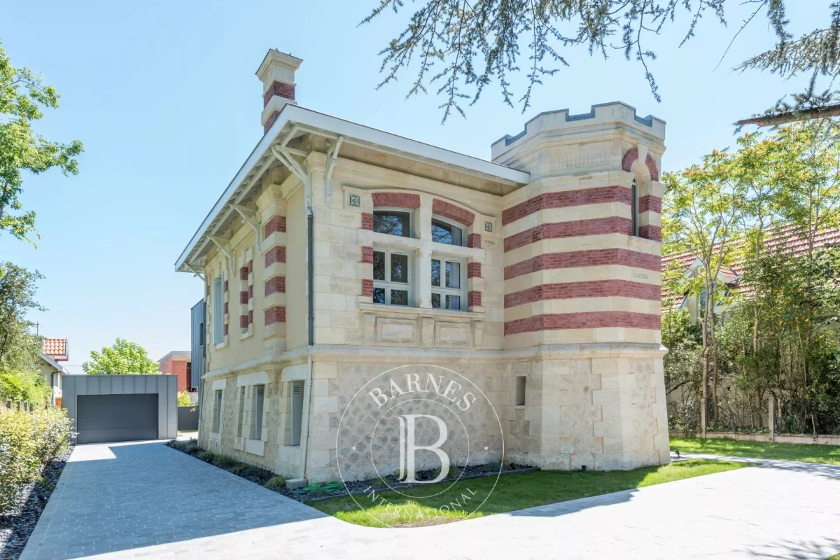 Maison de luxe à vendre à Pessac, 1 385 000 €, Photo 3