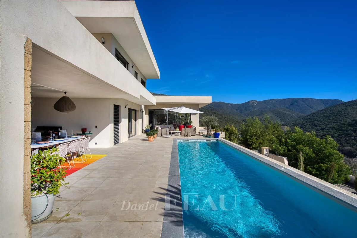 Luxury House for sale in La Londe-les-Maures, 1 990 000 €, Photo 3