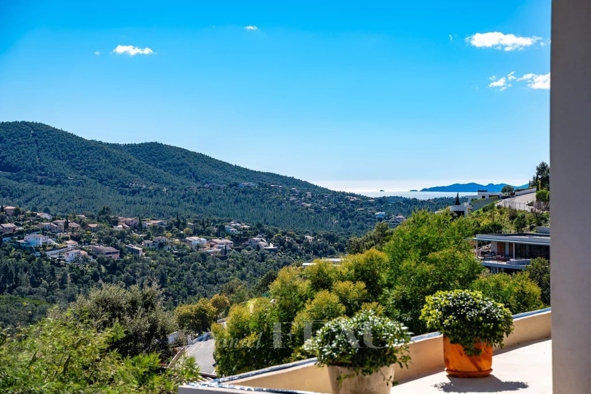 Luxury House for sale in La Londe-les-Maures, 1 990 000 €, Photo 6