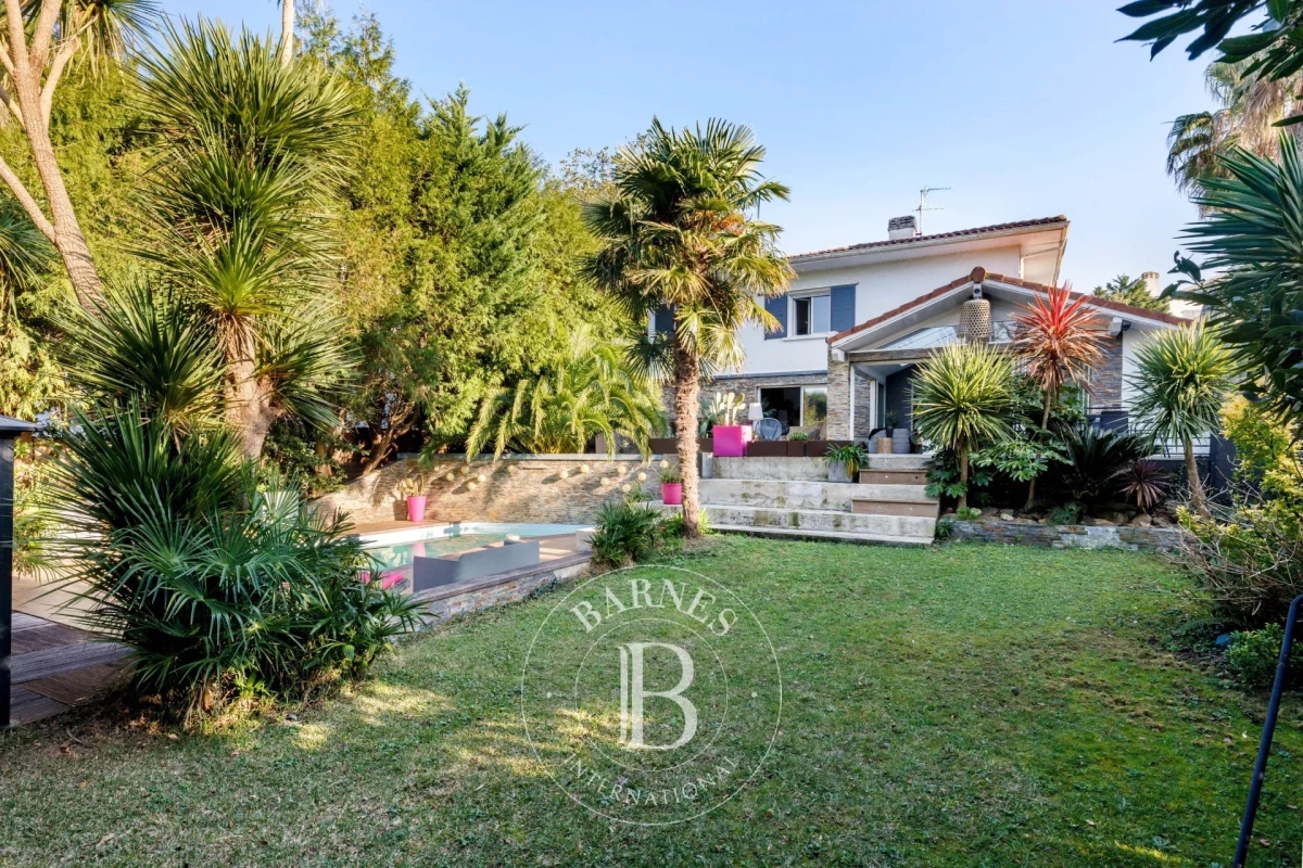 Luxury House for sale in Biarritz, 1 850 000 €, Photo 4