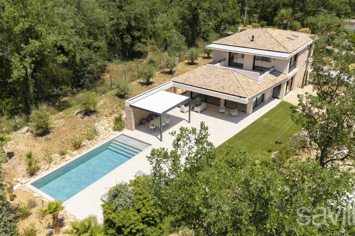 Luxury House for sale in Tourrettes, 3 200 000 €, Photo 1
