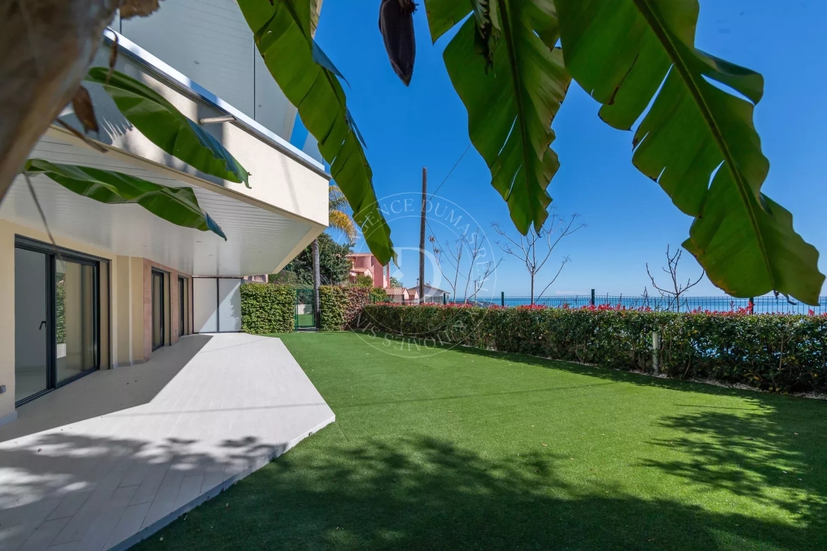 Luxury Apartment for sale in Roquebrune-Cap-Martin, 1 500 000 €, Photo 2