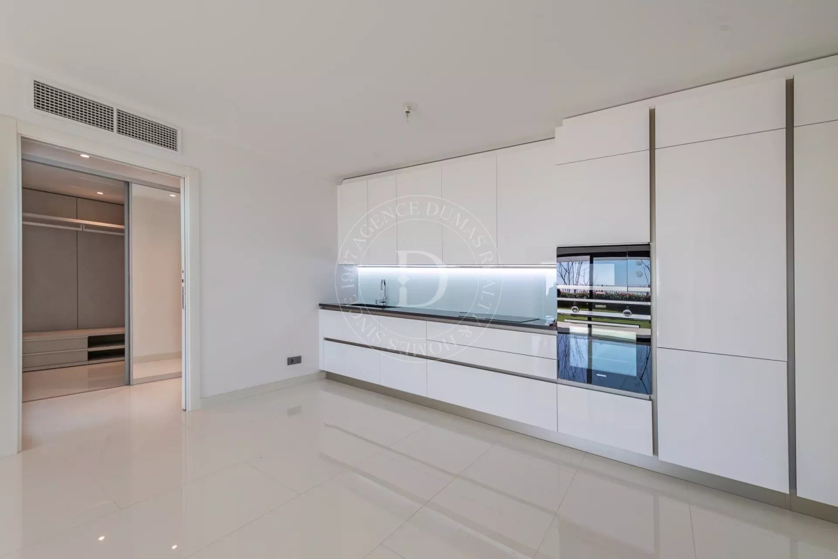 Luxury Apartment for sale in Roquebrune-Cap-Martin, 1 500 000 €, Photo 5